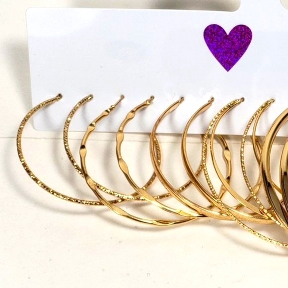 Set of 6 Pairs Polished Textured Gold tone Hoop Teardrop Earrings - Picture 4 of 8